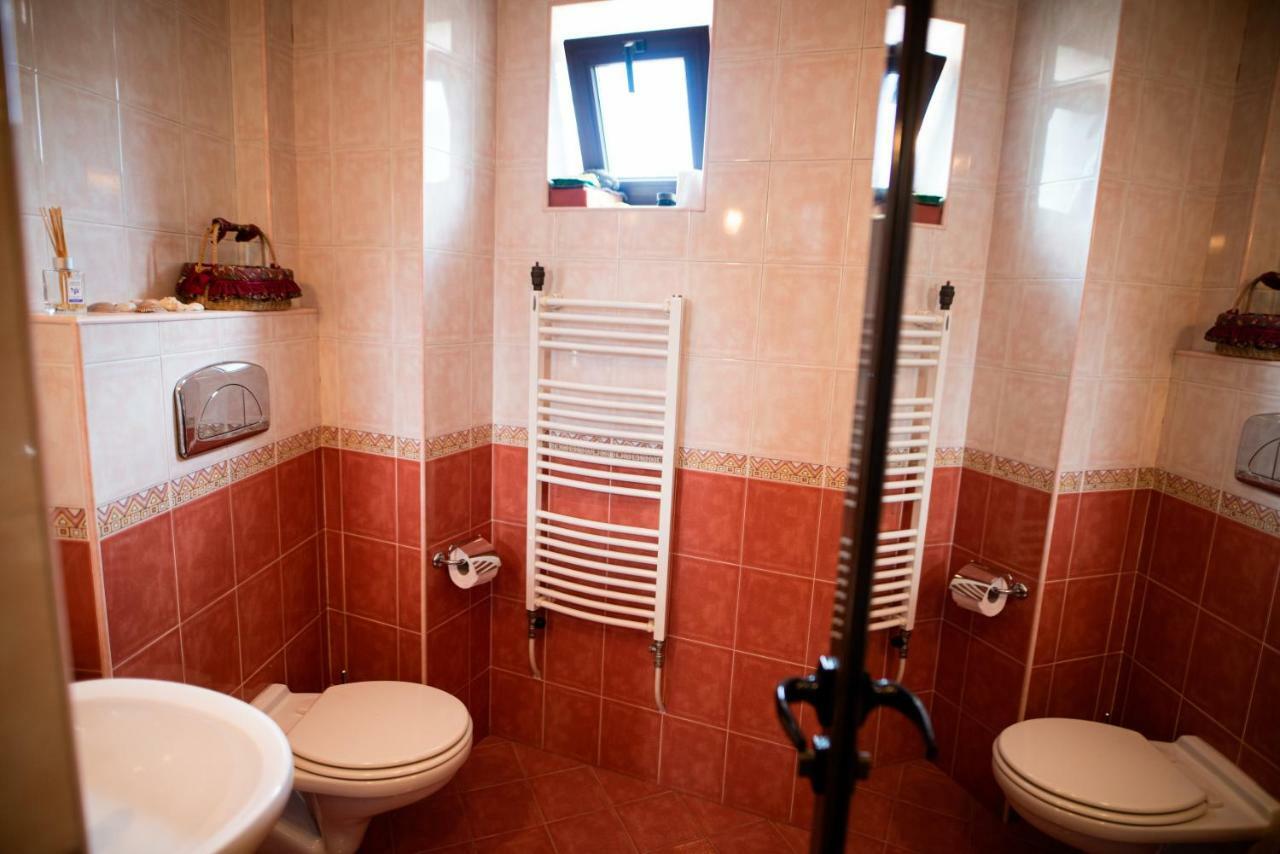 קיוסטנדיל Maisonette 169 מראה חיצוני תמונה